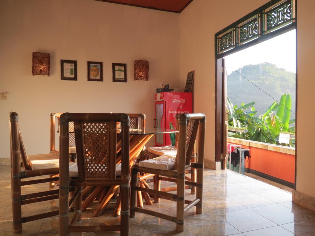 Ostello Lemon House Padangbai  Esterno foto